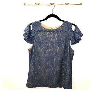 NWT:Cold shoulder blue-grey lace top